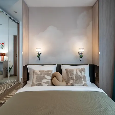 Avalon Modern Loft *