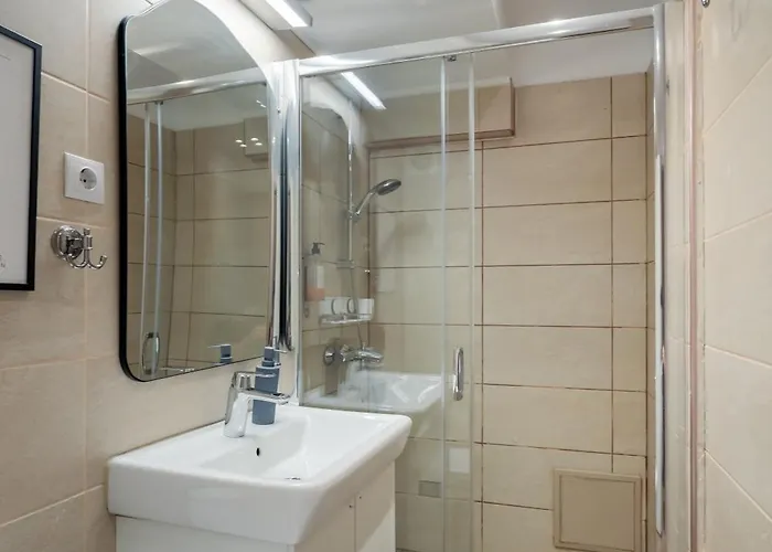 Avalon Modern Loft *